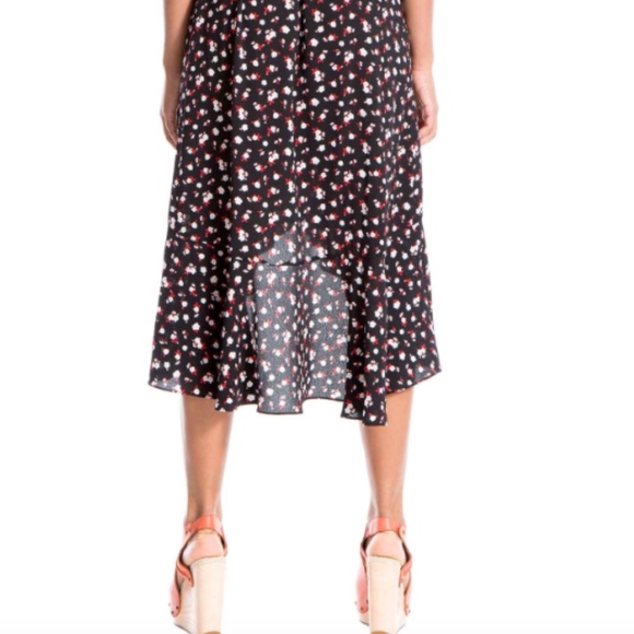 Max Studio - Ruffle Crepe Hi-Lo Wrap Dress - XS - Picture 7 of 7